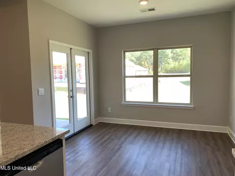 204 Vision Cv, Canton, MS 39046 photo 4