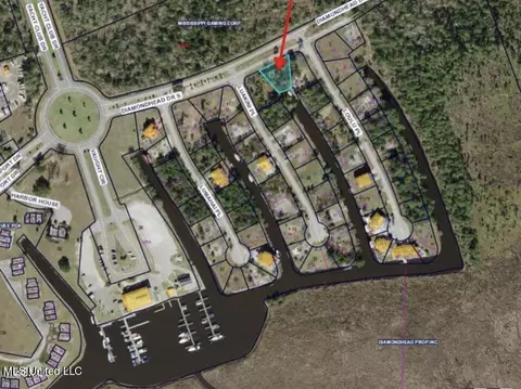 3512 S Diamondhead Dr, Diamondhead, MS 39525 photo 10