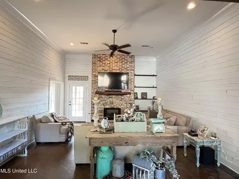 412 Bridgestone Pl, Florence, MS 39073 photo 6