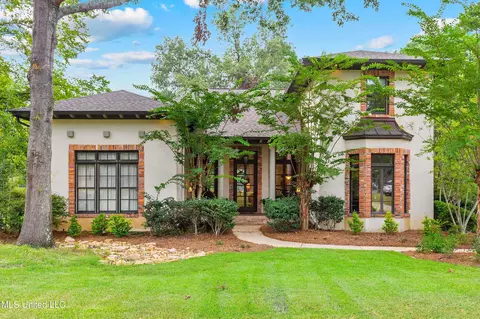 106 Livingston Dr, Madison, MS 39110