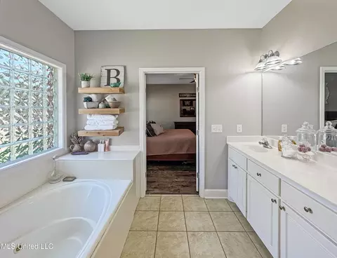 566 White Oak Rd, Florence, MS 39073 photo 19