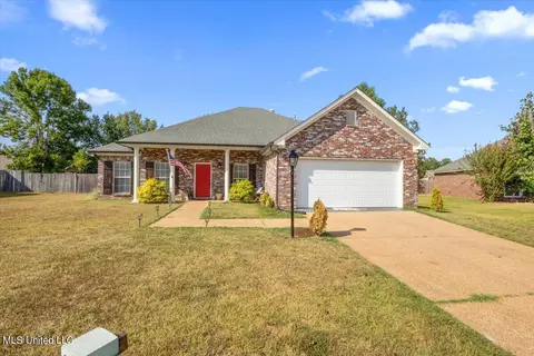 104 Turnberry Cv, Clinton, MS 39056