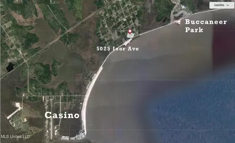 5025 Ioor Ave, Bay Saint Louis, MS 39520
