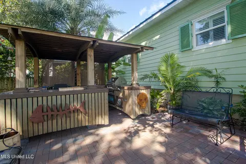 317 E Fourth St, Long Beach, MS 39560 photo 28
