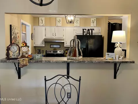 2179 Shady Grove Cv, Hernando, MS 38632 photo 8