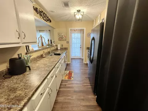 2179 Shady Grove Cv, Hernando, MS 38632 photo 13