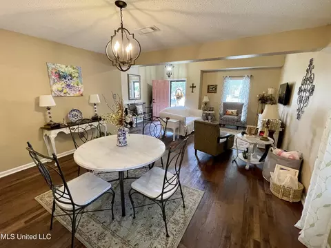 2179 Shady Grove Cv, Hernando, MS 38632 photo 9