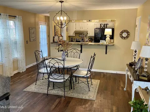 2179 Shady Grove Cv, Hernando, MS 38632 photo 7