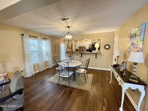 2179 Shady Grove Cv, Hernando, MS 38632 photo 6