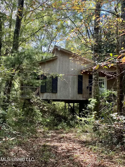85 Lazy Wolf Cv #LOT B, Poplarville, MS 39470