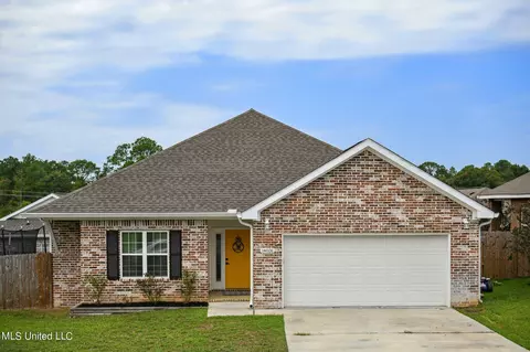 14031 Anandale Cir, Gulfport, MS 39503