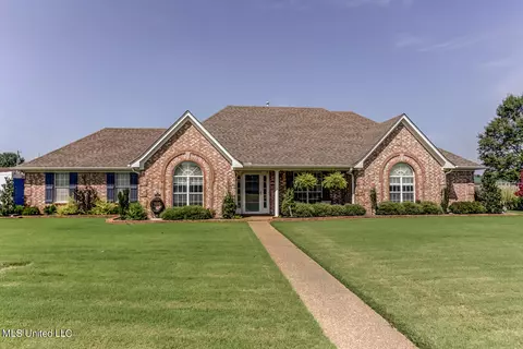 13048 Braybourne Pkwy, Olive Branch, MS 38654