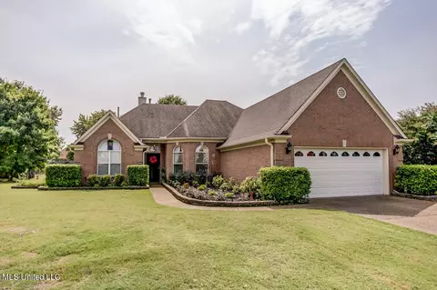 13097 Braybourne Cross, Olive Branch, MS 38654