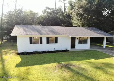 111 Alverado Dr, Long Beach, MS 39560