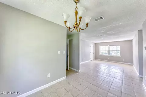 4513 General Mcarthur St, Moss Point, MS 39563 photo 23
