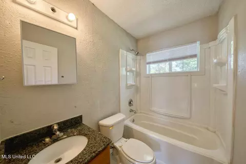 4513 General Mcarthur St, Moss Point, MS 39563 photo 20