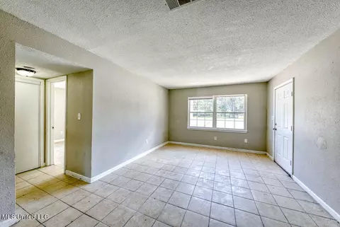 4513 General Mcarthur St, Moss Point, MS 39563 photo 17
