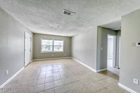 4513 General Mcarthur St, Moss Point, MS 39563 photo 26