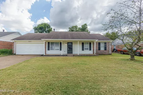 2627 Waverly Dr, Horn Lake, MS 38637