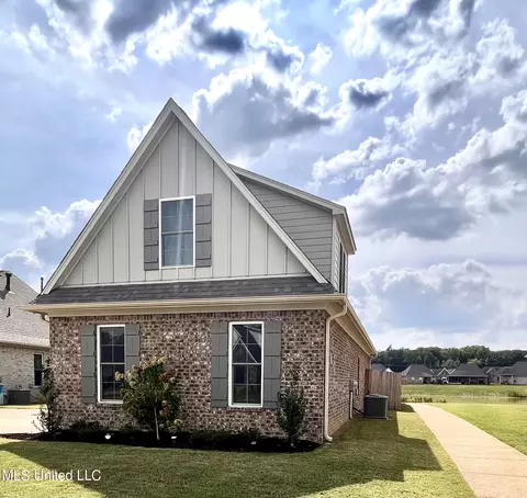 2161 E Watson Vw, Nesbit, MS 38651 photo 2