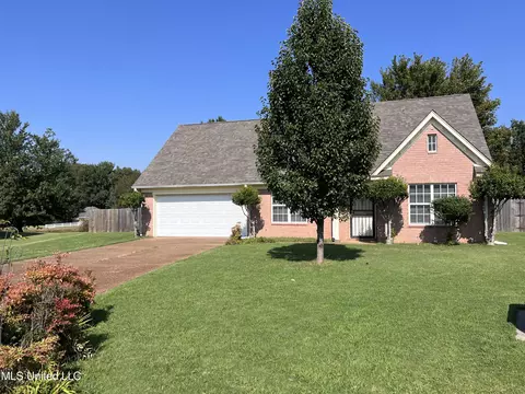 7418 Foxbury Cv, Southaven, MS 38671