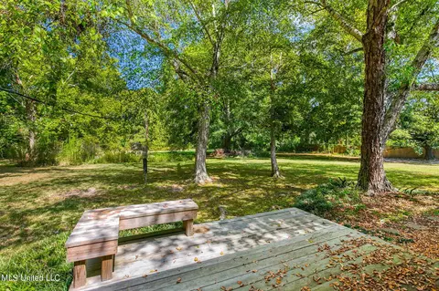 808 Colonial Cir, Jackson, MS 39211 photo 24