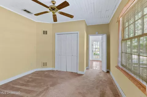 808 Colonial Cir, Jackson, MS 39211 photo 14