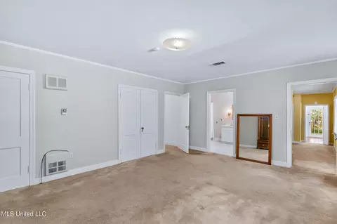 808 Colonial Cir, Jackson, MS 39211 photo 18