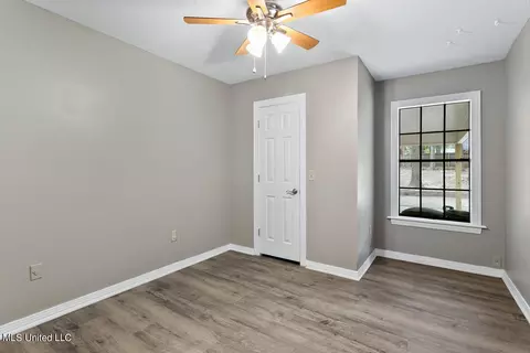 103 Lakeside Dr, Brandon, MS 39047 photo 17