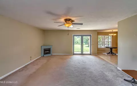 243 Thorn Dr, Grenada, MS 38901 photo 10