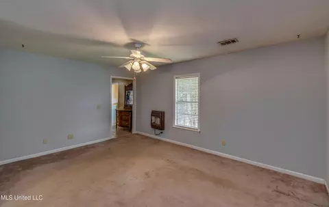 243 Thorn Dr, Grenada, MS 38901 photo 19