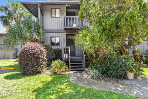 168 Lanai Vlg #U, Diamondhead, MS 39525
