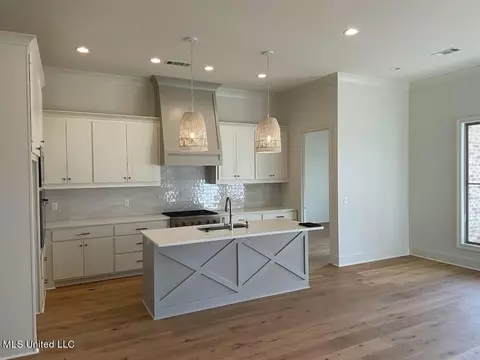 352 River Forest Ln, Brandon, MS 39047 photo 8
