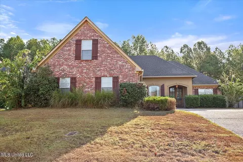 125 Baileys Ridge Cir, Clinton, MS 39056