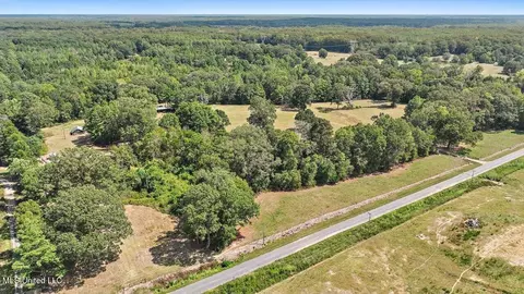 3888 Military Rd, Raymond, MS 39154