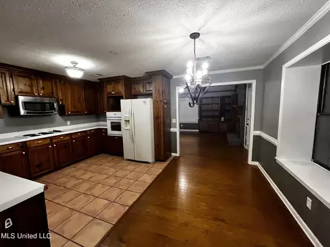Kitchen - 14924 Highway 35, Kosciusko, MS 39090 photo 1 of 1