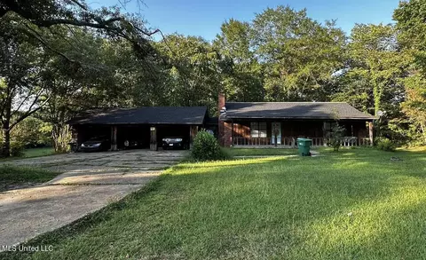14924 Highway 35, Kosciusko, MS 39090