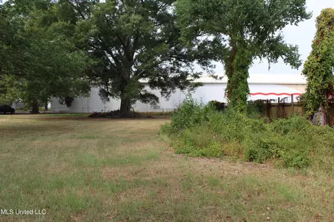 201-205 Lake Dr, Pearl, MS 39208 photo 6
