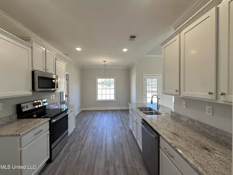 1806 Millers Cv, Hernando, MS 38632 photo 4