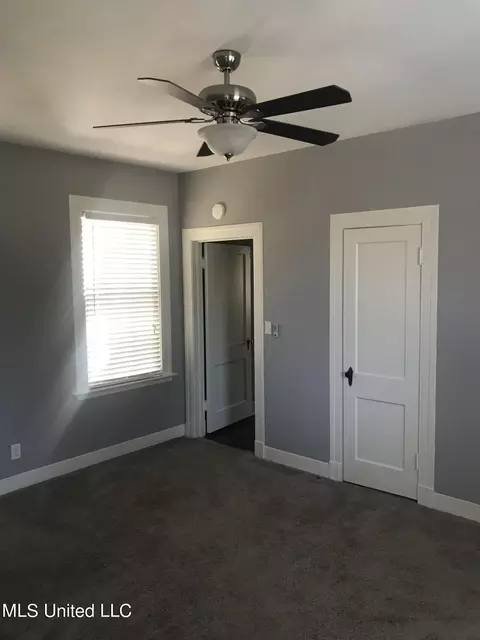 785 Pinehurst St, Jackson, MS 39202 photo 8