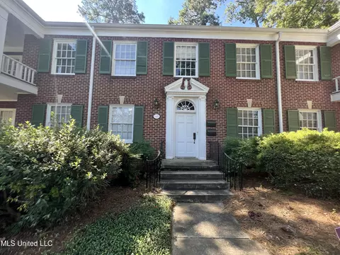 785 Pinehurst St, Jackson, MS 39202 photo 2
