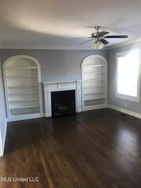 785 Pinehurst St, Jackson, MS 39202 photo 3