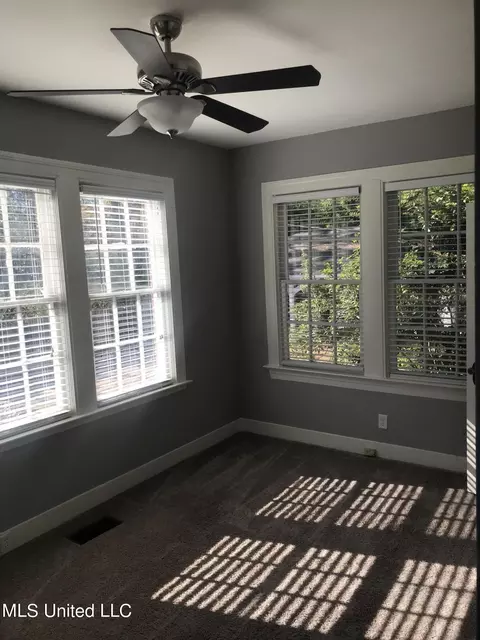 785 Pinehurst St, Jackson, MS 39202 photo 9