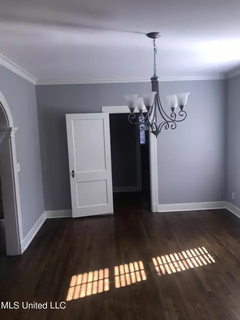 785 Pinehurst St, Jackson, MS 39202 photo 6