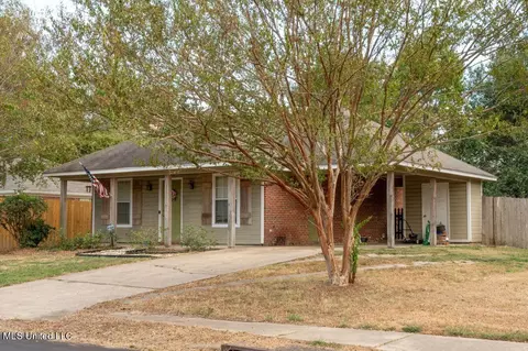 354 Evergreen Way, Brandon, MS 39047