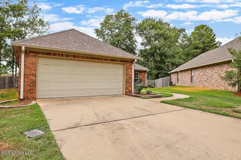 606 Helm Ct, Brandon, MS 39047 photo 2