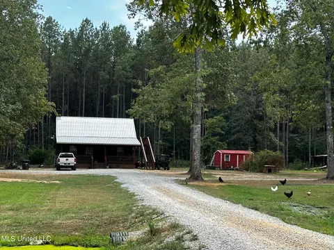 253 Maple St, Florence, MS 39073 photo 2