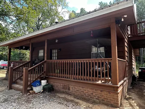 253 Maple St, Florence, MS 39073 photo 3