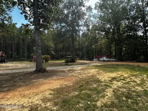 253 Maple St, Florence, MS 39073 photo 8