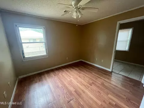 5457 Mimosa Dr, Jackson, MS 39206 photo 11